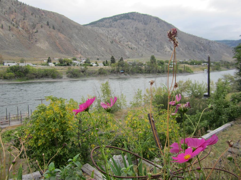 The Inn At Spences Bridge Εξωτερικό φωτογραφία